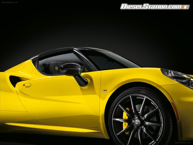 Alfa Romeo 4C Spider 2015 Picture #28 Alfa Romeo 4C Spider 2015 Picture #28